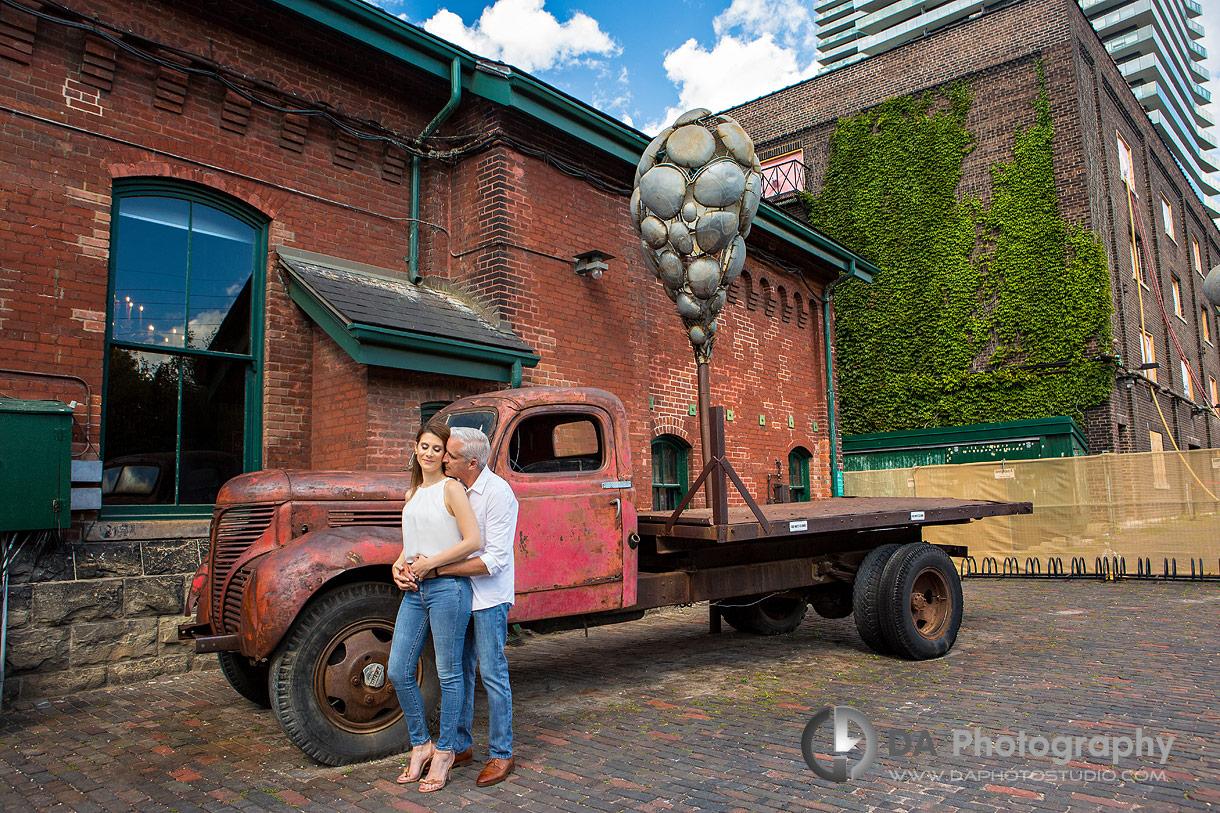 Intimate engagement photos in Toronto