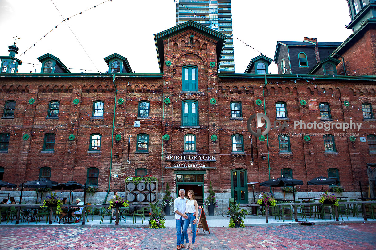 Toronto engagement photography