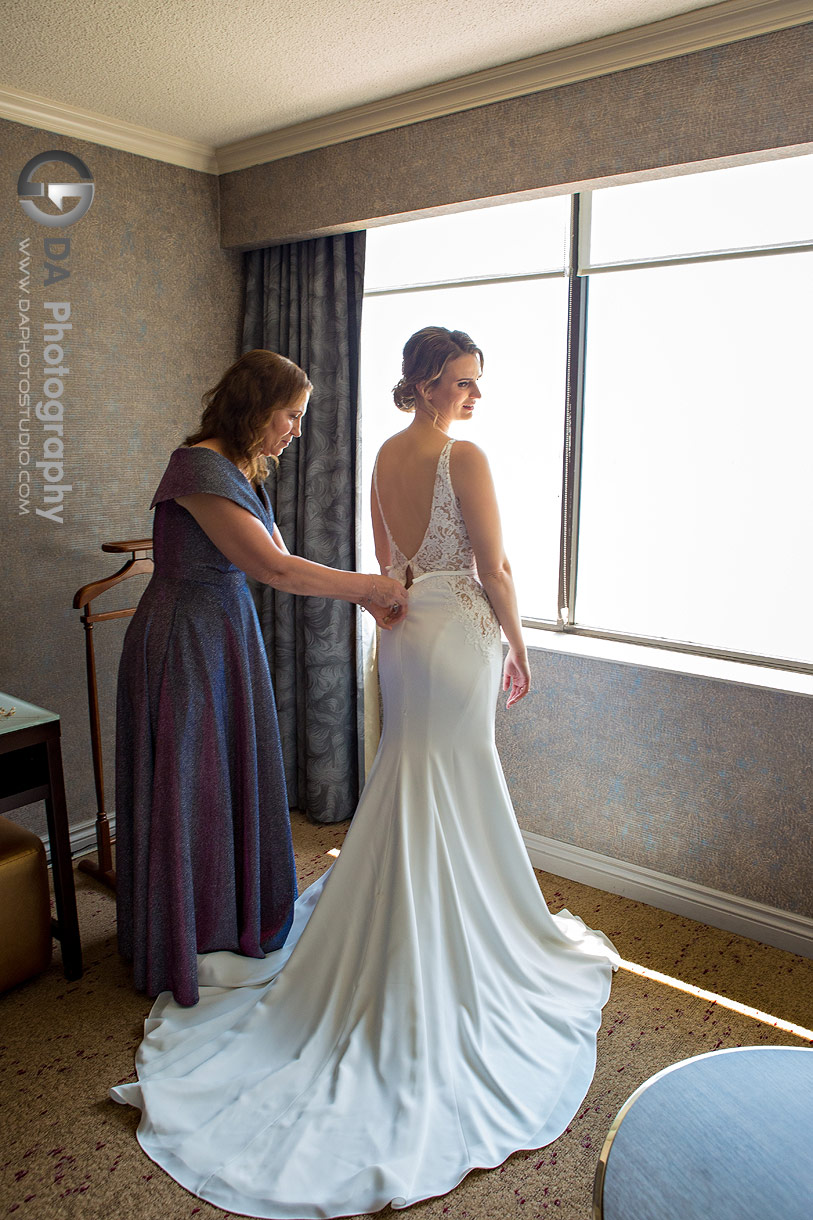 Bride with her mom at Westin Harbour Castle Hotel in Toronto