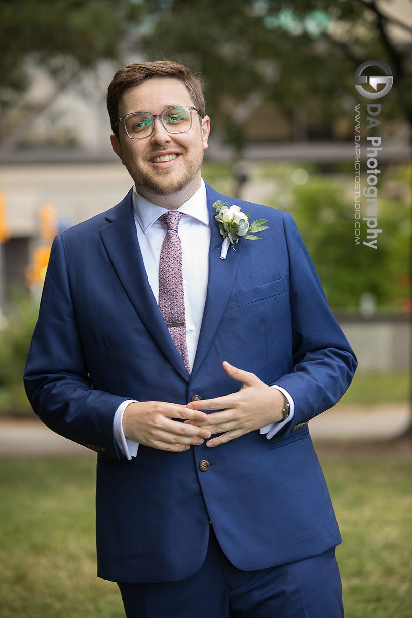 Groom at Harbour Square Park East