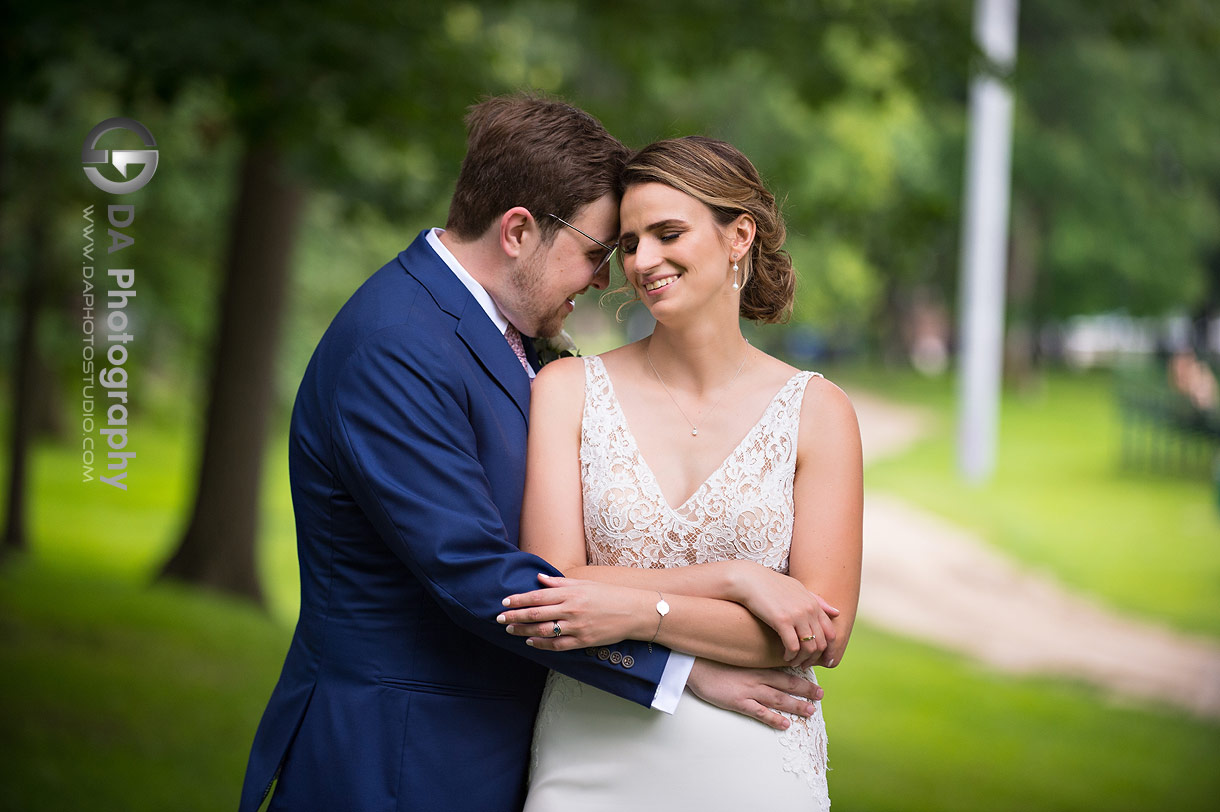 Bride and Groom at Kew Gardens