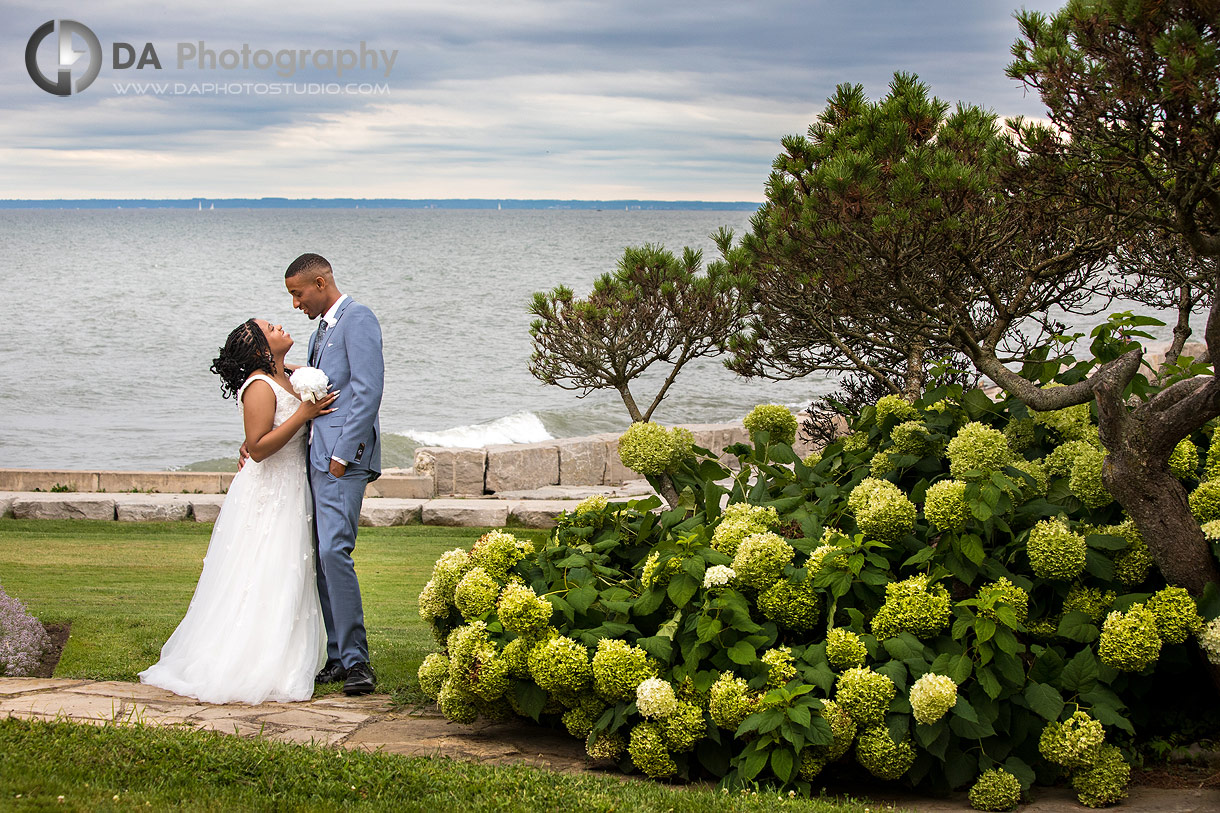 Wedding Photo at Gairloch Gardens in Oakville