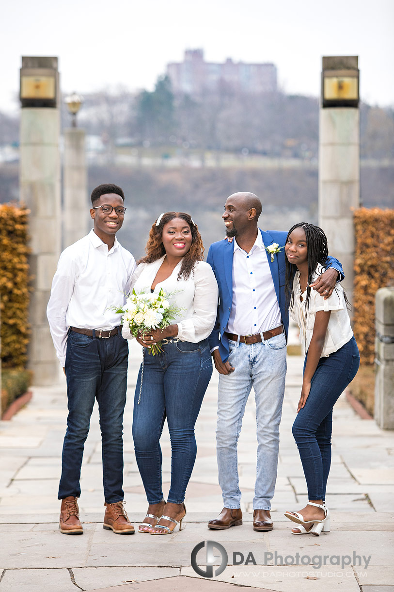Oakes Garden Theatre Wedding Renewal Photos with the family