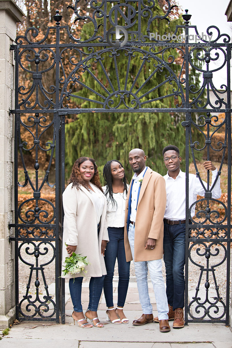 Wedding Photos at Oakes Garden Theatre in Niagara Falls