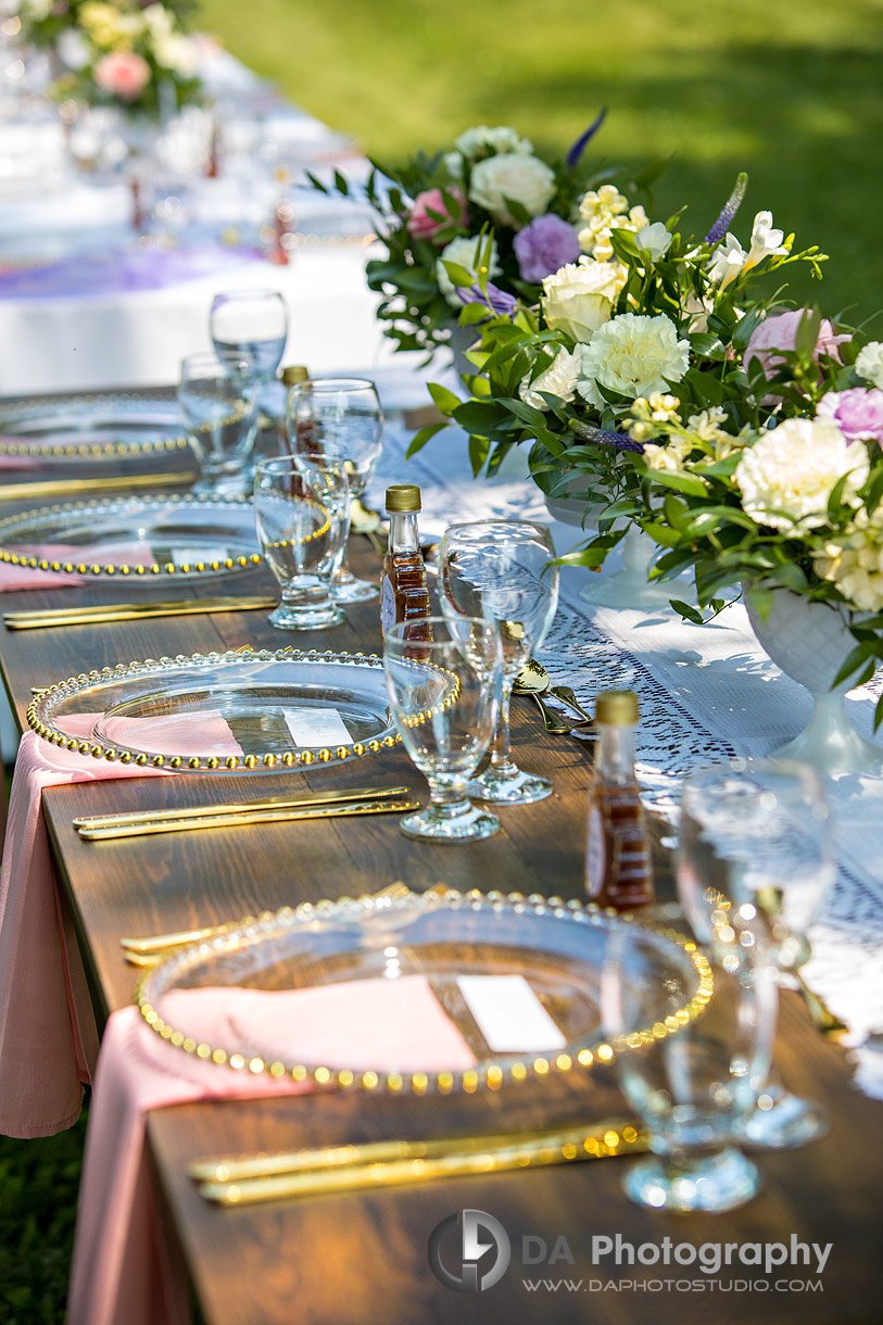 Close-up of a boho-style florals, natural textures, and warm earthy tones at NithRidge Estate