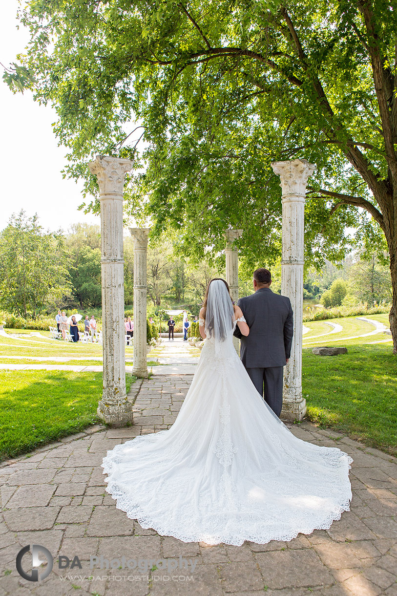 Outdoor boho wedding ceremony at NithRidge amphitheatre