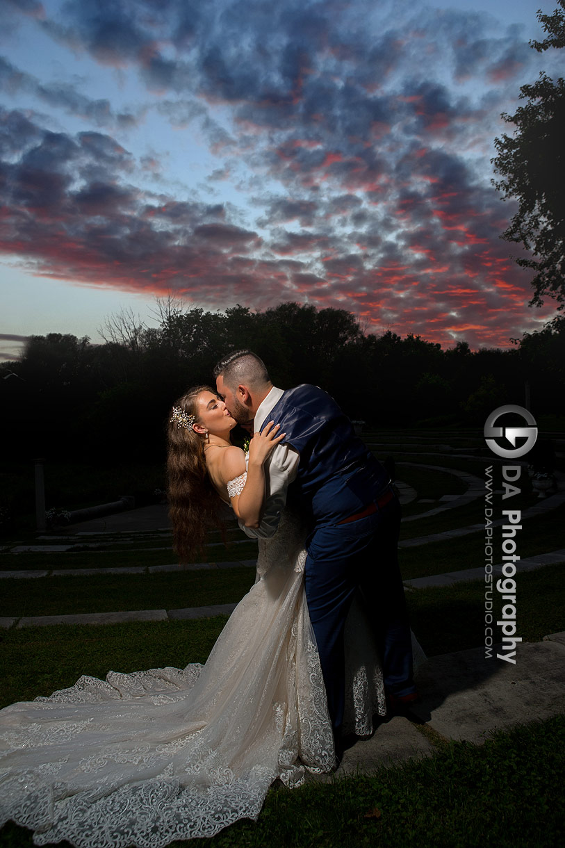 Romantic golden-hour portraits of the couple in the open fields at NithRidge Estate, highlighting the warm boho aesthetic
