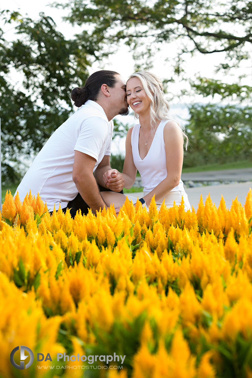 Engagement photographers in Oakville at Gairloch Gardens
