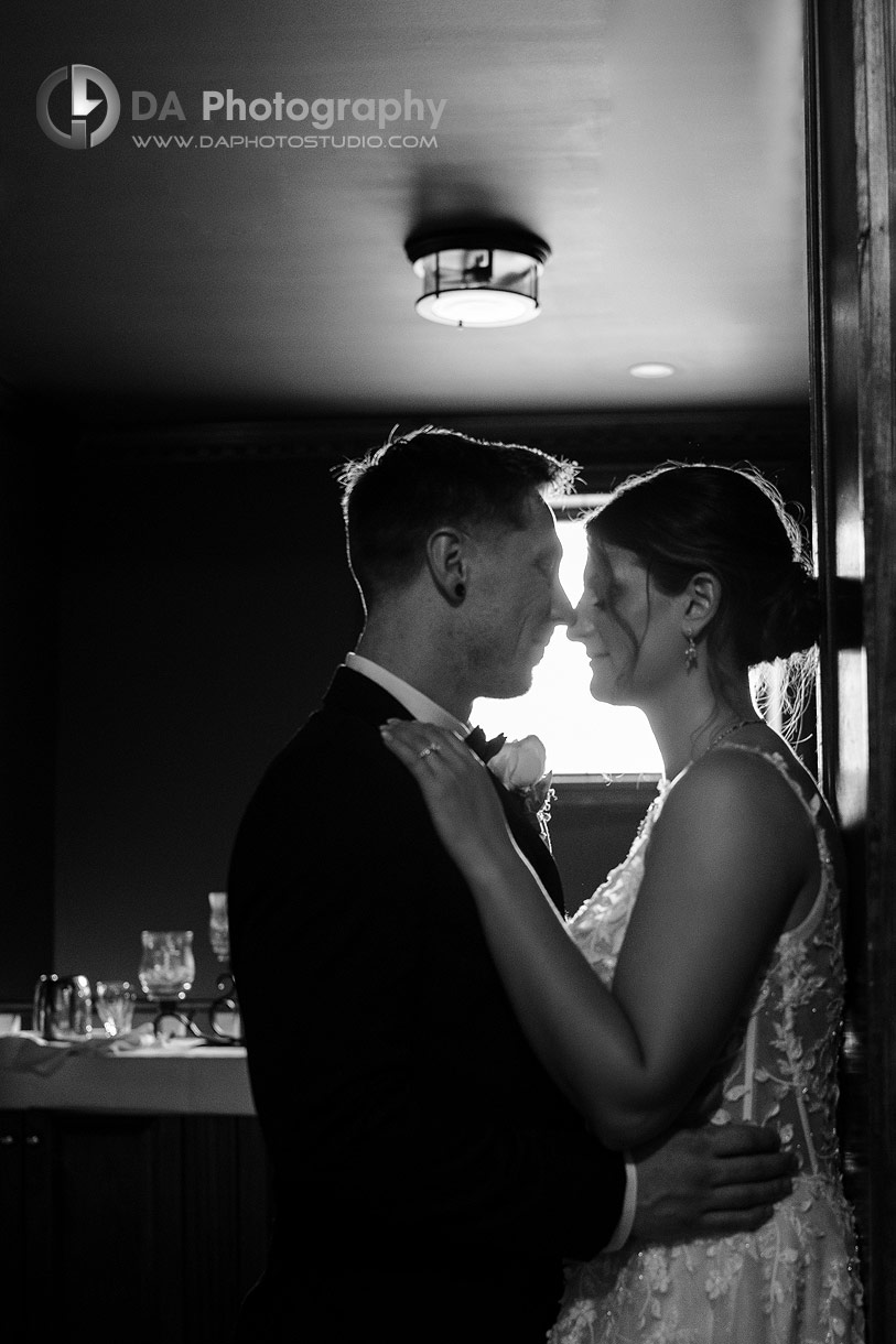 Intimate Wedding Photos at Edgewater Manor