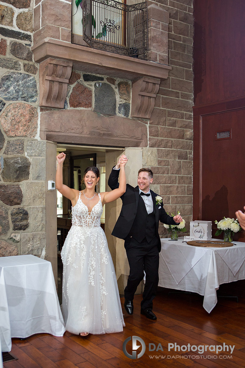 Bride and Groom in Stoney Creek
