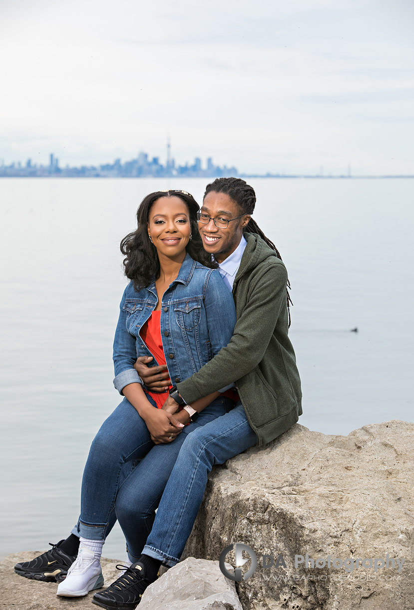 Best engagement photographer in Mississauga