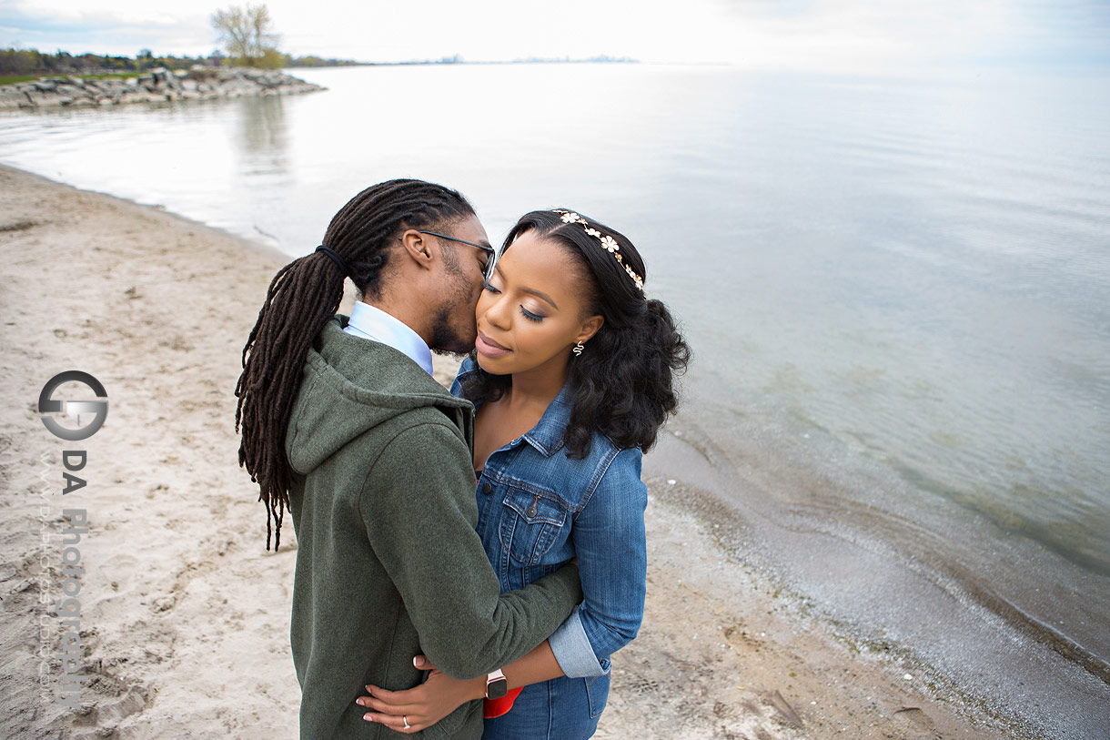 Intimate engagement photography at the beach in Mississauga