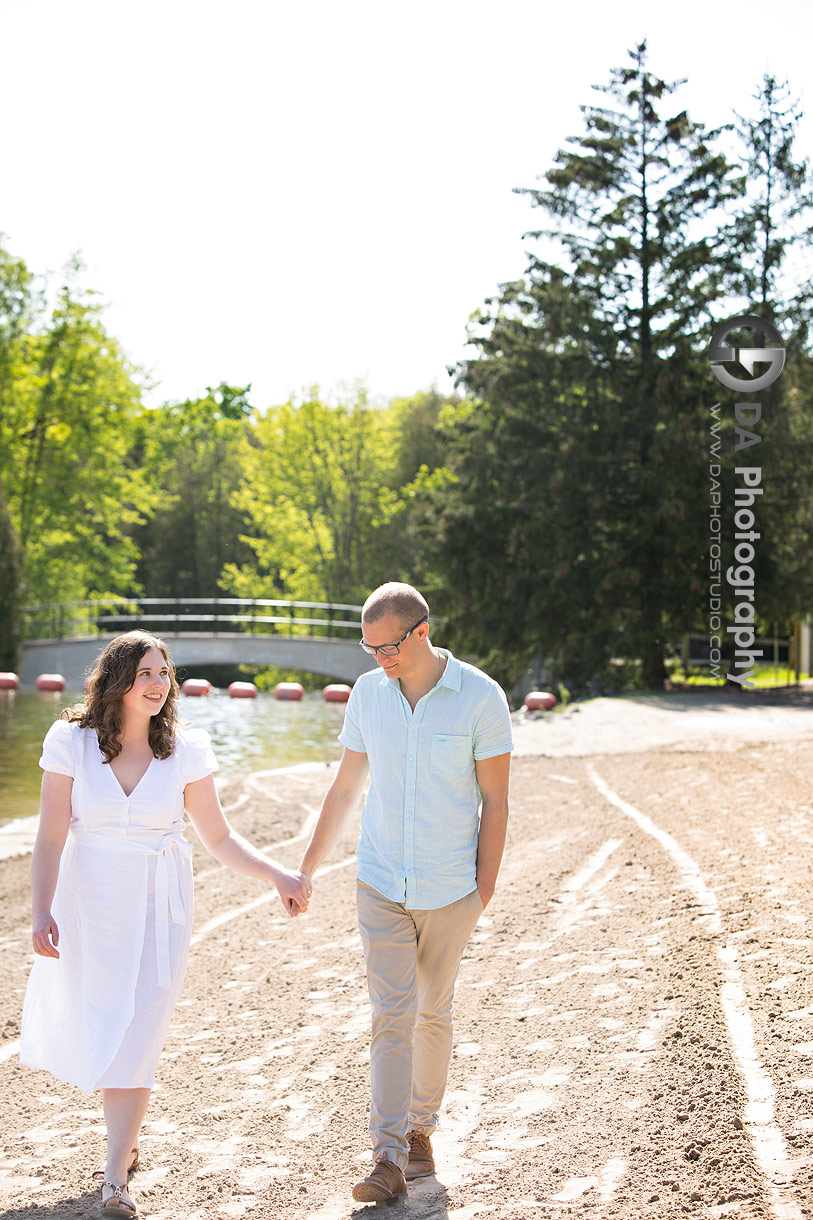 Engagement Photographs in Spring at the beach