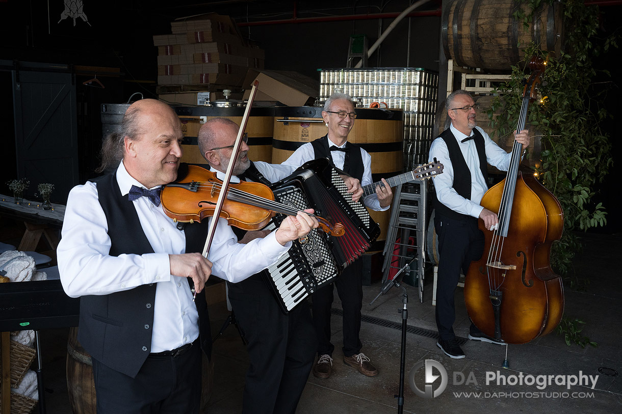 Photograph of Live Band at Rainhard Brewing Co.