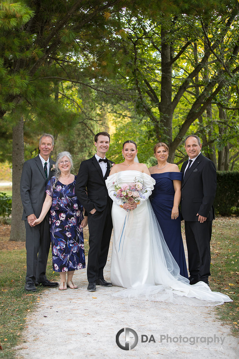 Family Photos during a wedding at The University of Guelph Arboretum