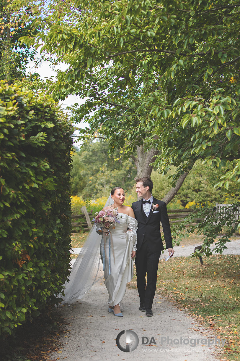 Wedding Photos in Fall at The University of Guelph Arboretum
