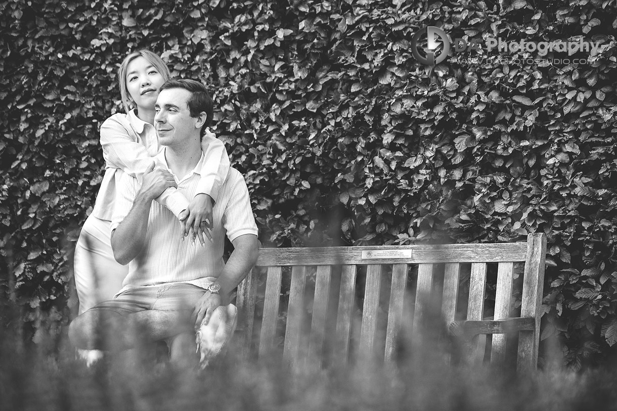 Couples photography in the Italian Garden at the University of Guelph Arboretum 