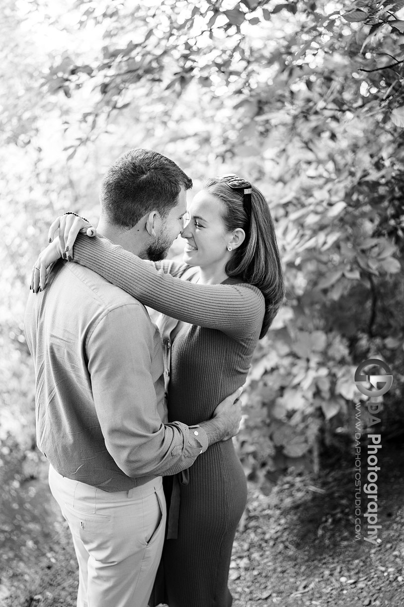 Intimate proposal photo at Mill Pond