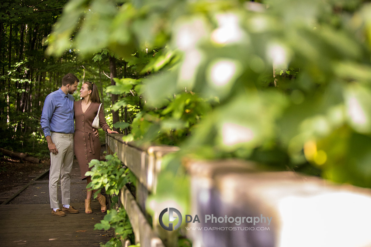 Best engagement photographer in Milton