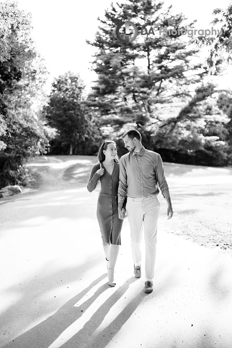 Best engagement photographers in Milton