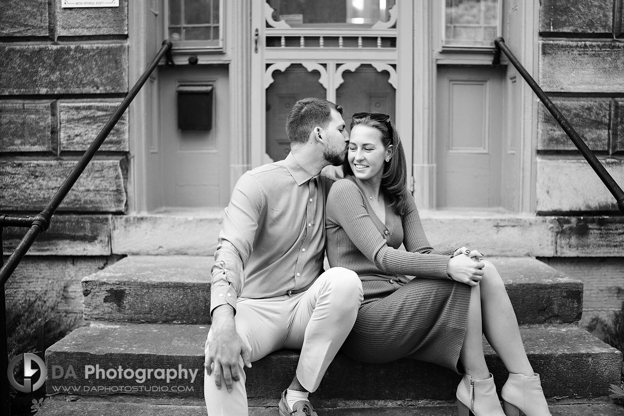 Engagement photographers in Milton