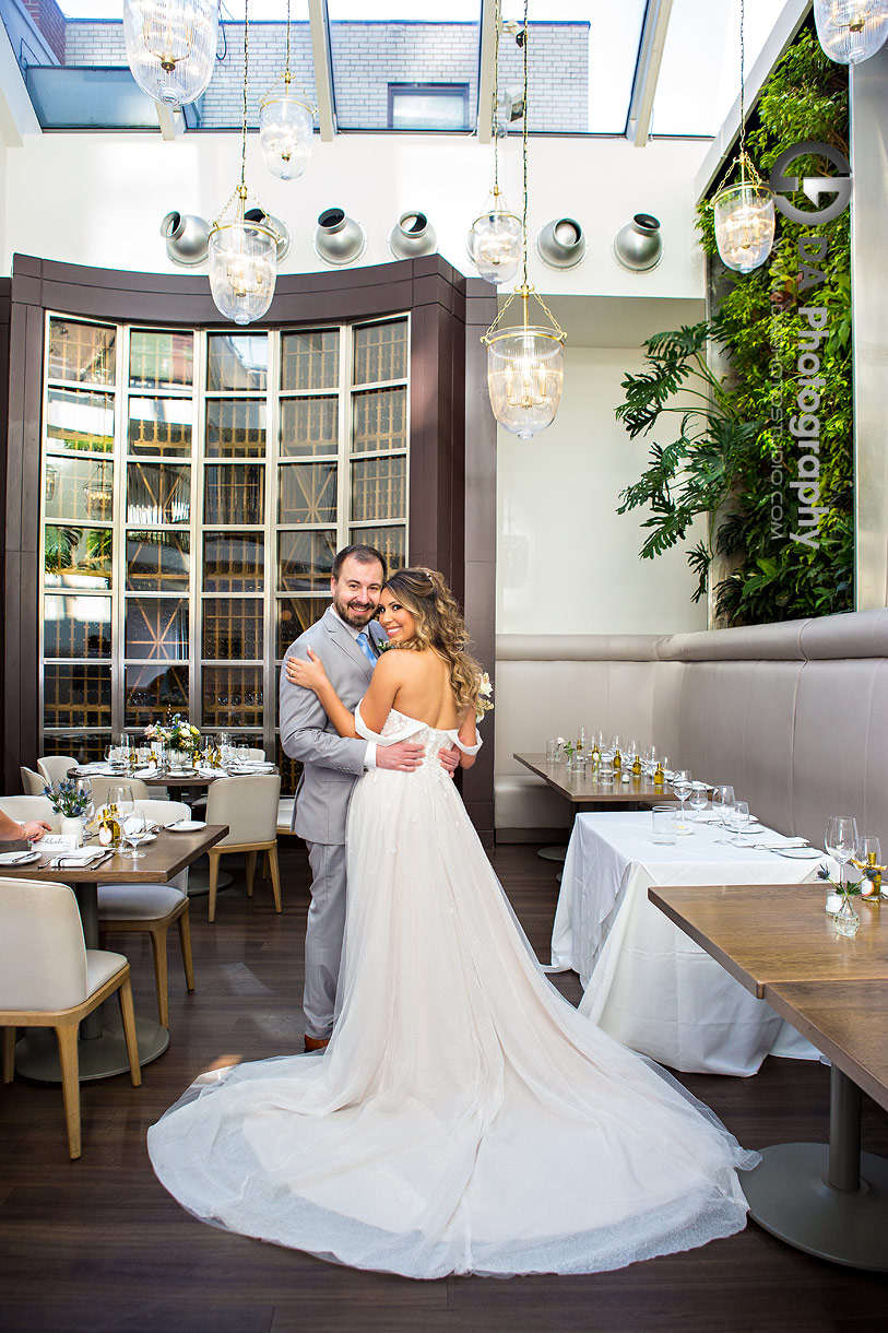 Spring Wedding at Sassafraz in Toronto