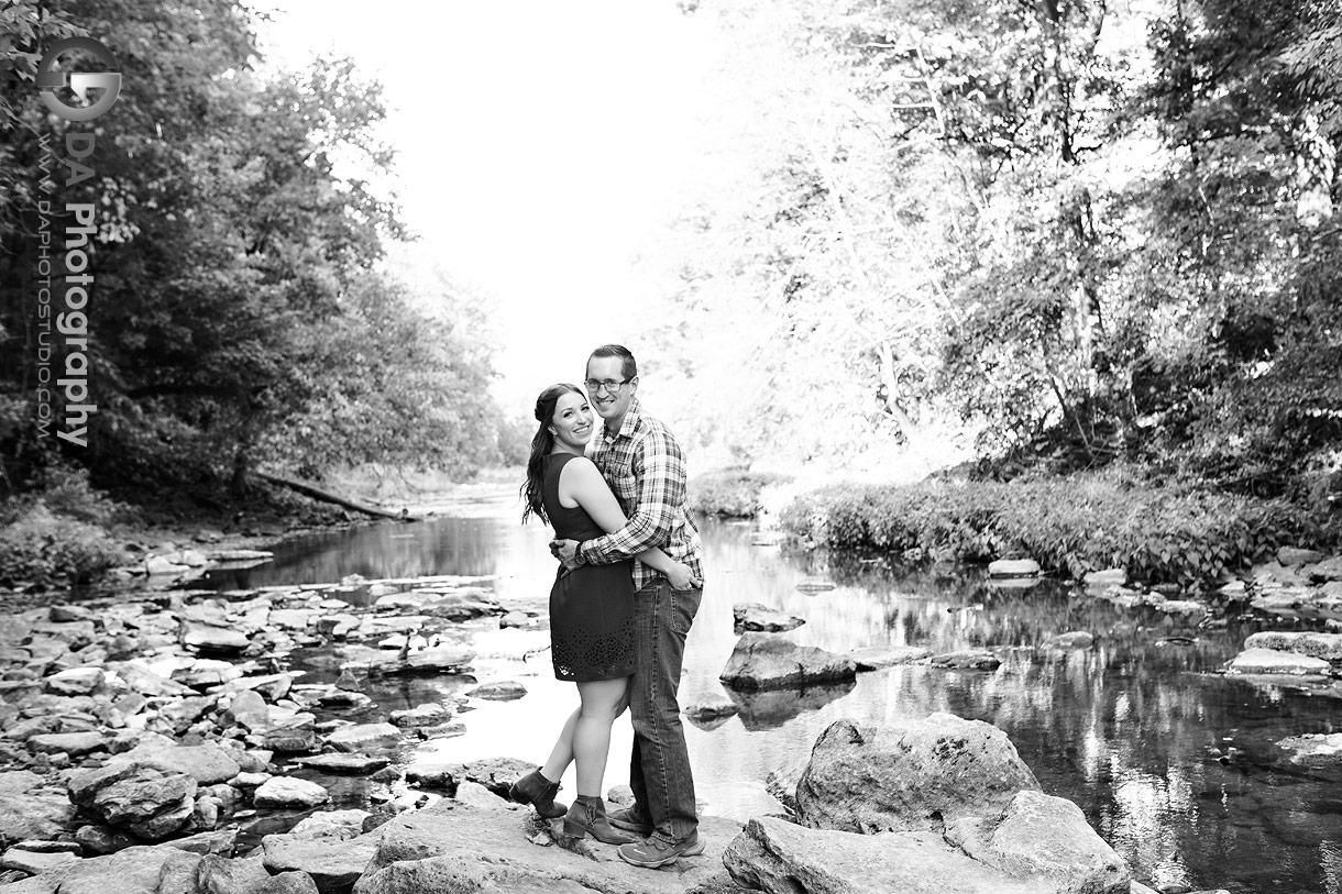 Engagement Pictures at Balls Falls in Lincoln