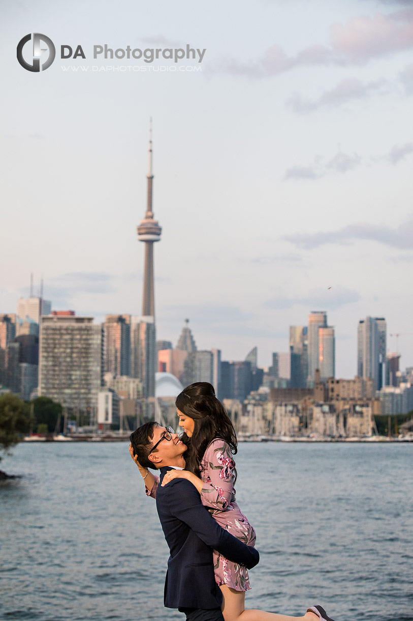 Couple in front of CN Tower capture at Trillium Park