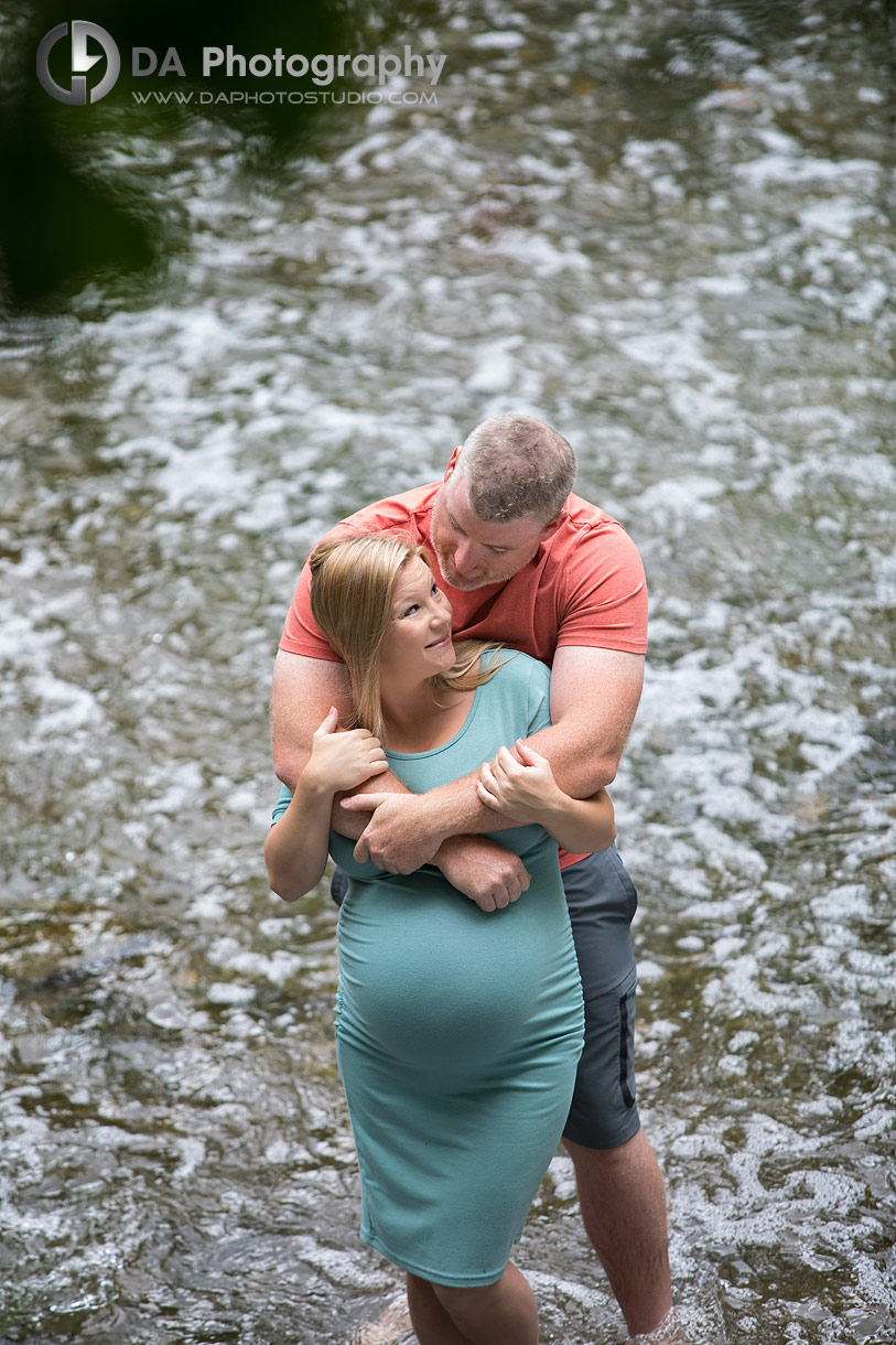 Engagement Photographer for Lynn River Falls