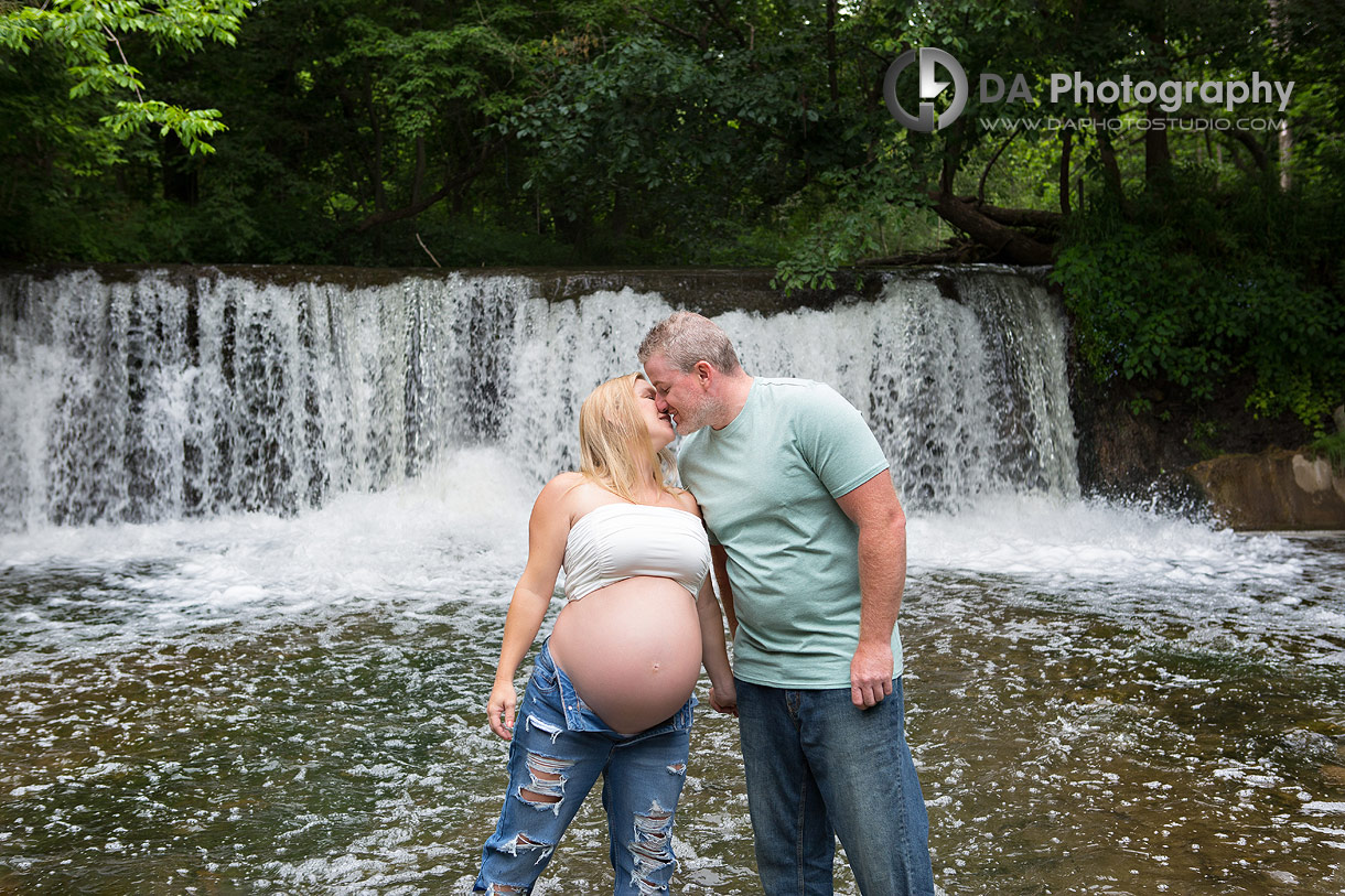 Lynn River Falls Outdoor Engagement