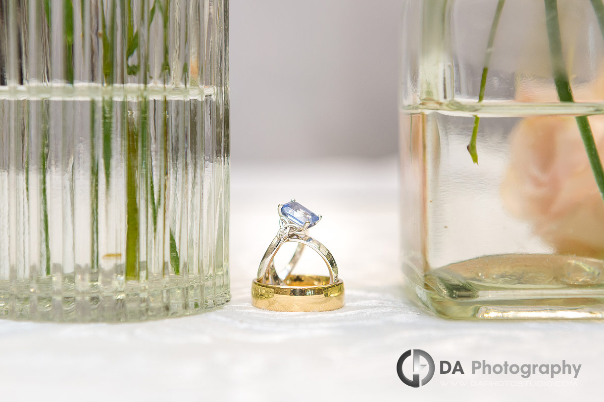 Close up Photo of a wedding rings in Alma